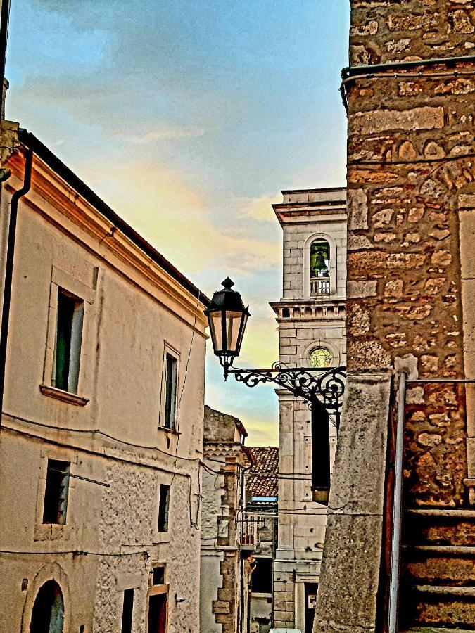 Dormire Nel Borgo Bovino Bagian luar foto