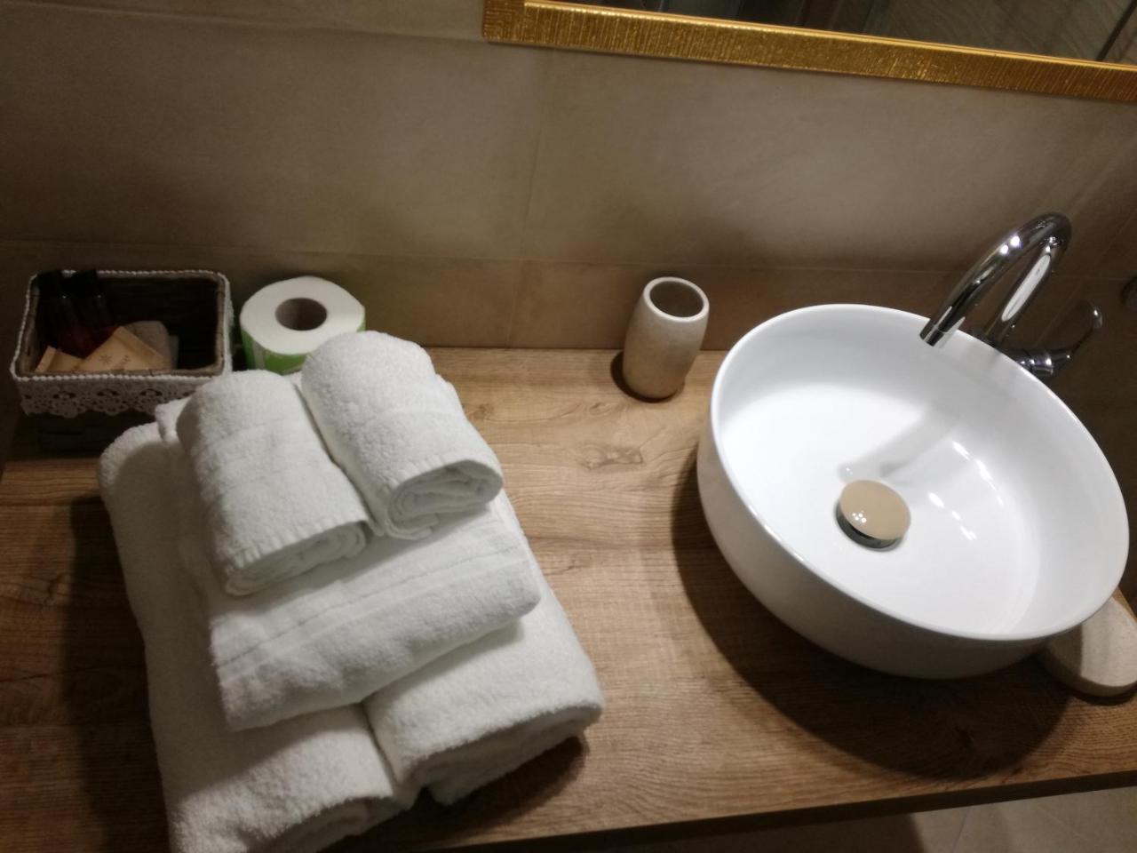 Dormire Nel Borgo Bovino Bagian luar foto
