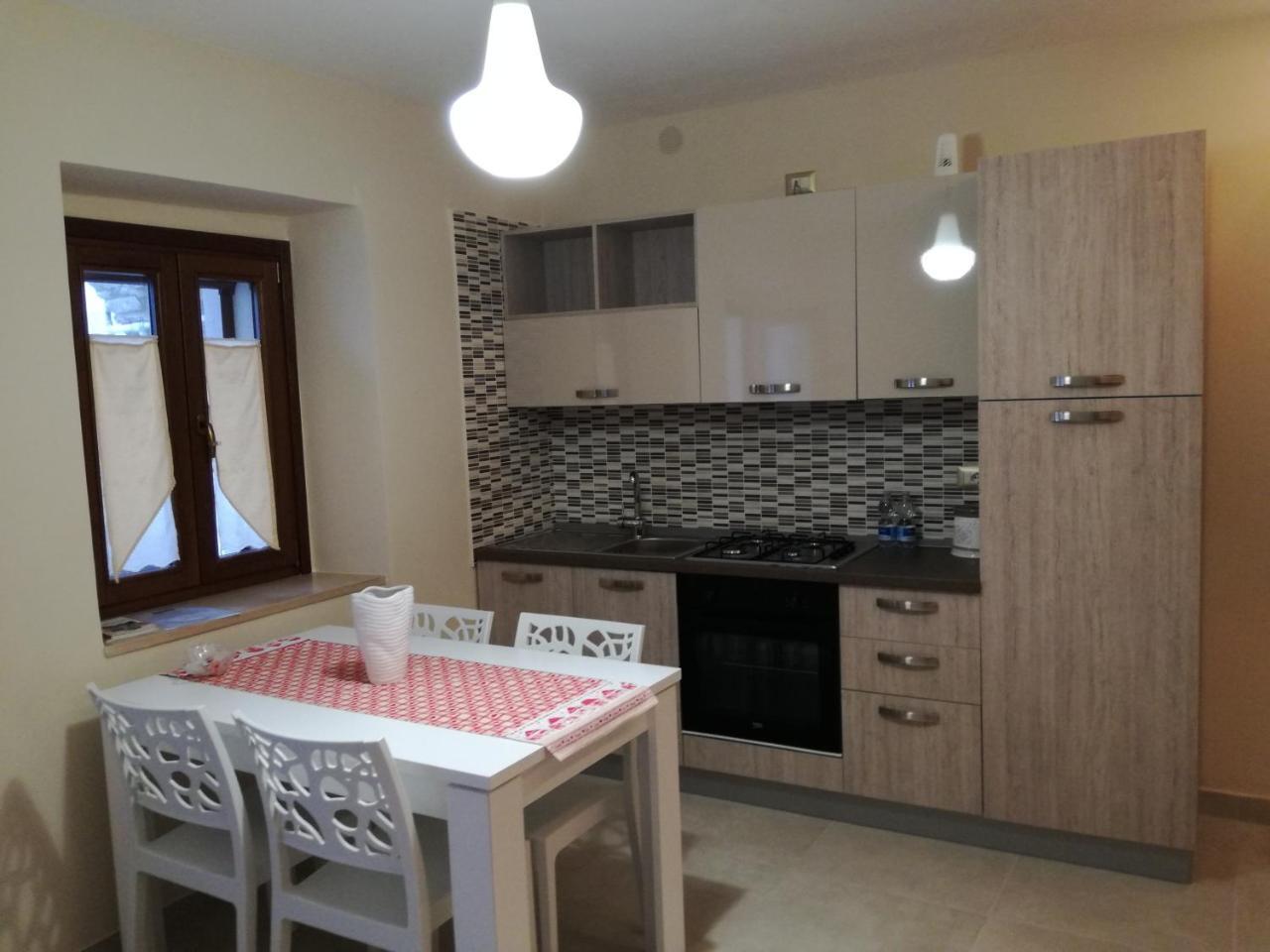 Dormire Nel Borgo Bovino Bagian luar foto